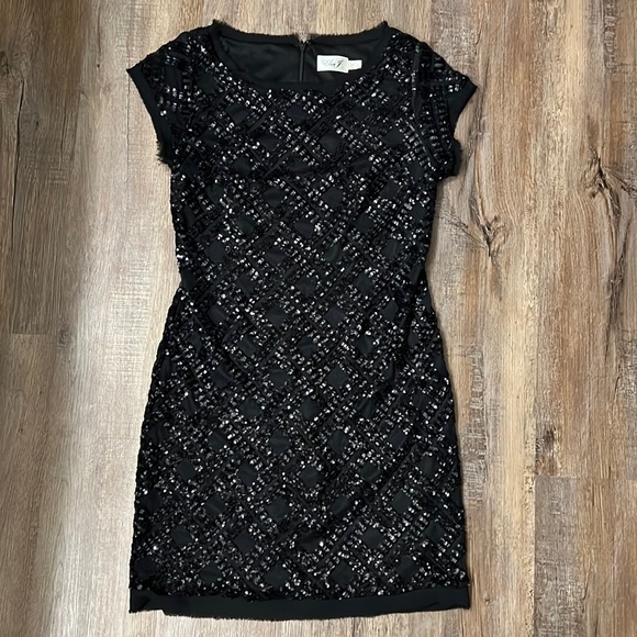Eliza J Dresses & Skirts - Eliza J Cocktail/Formal Dress